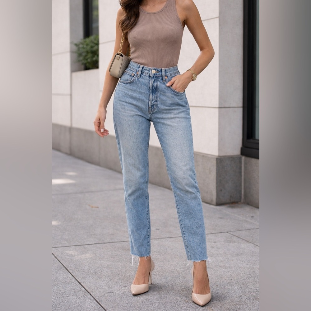 NWOT Zara  Blue Denim Jeans